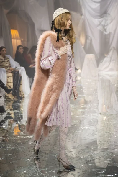 Look 36
